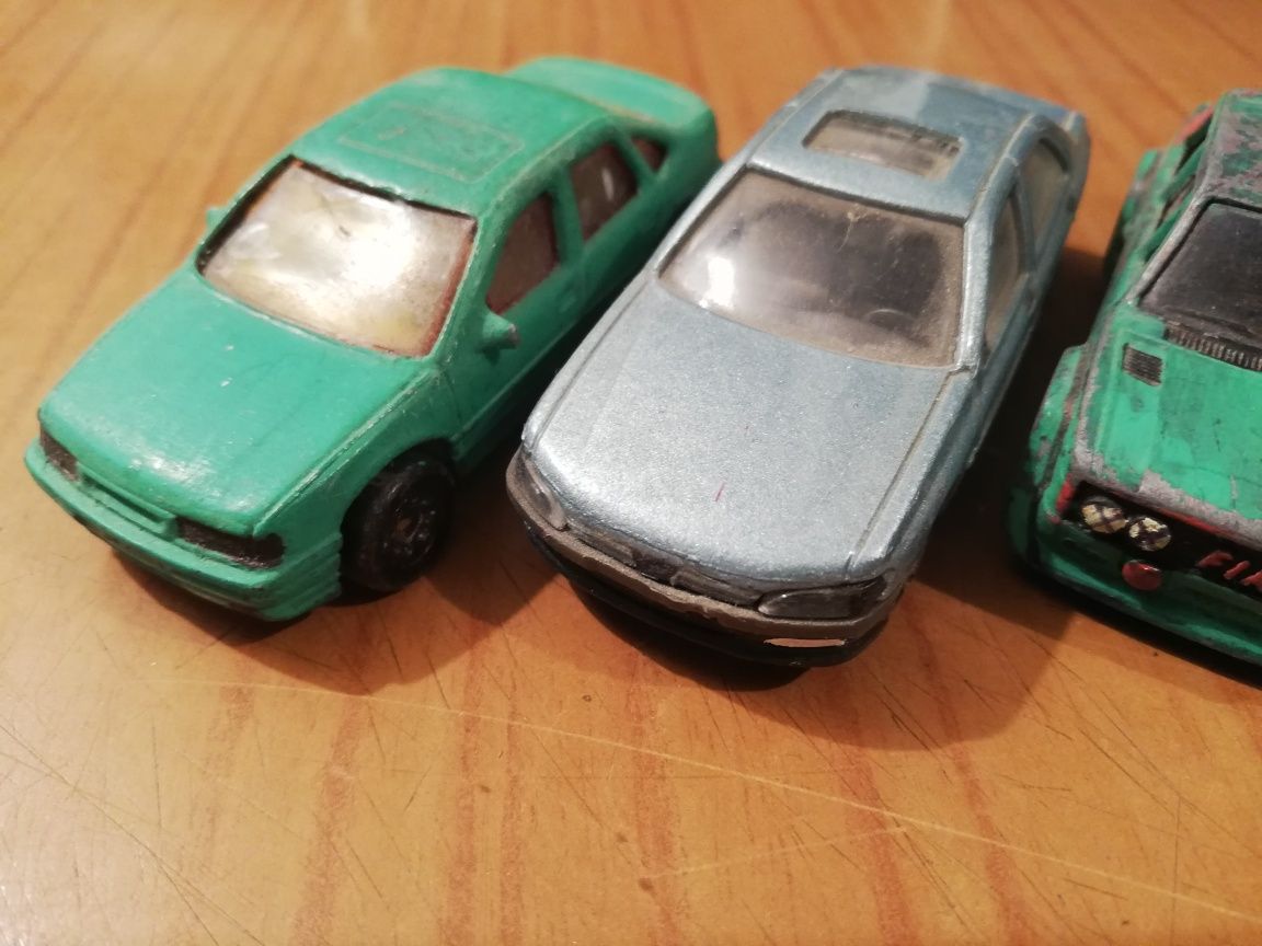 Macheta matchbox opel vectra 1989