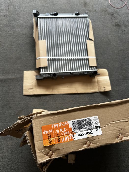 radiator apa racire motor nou renault master 2 cod 00053002