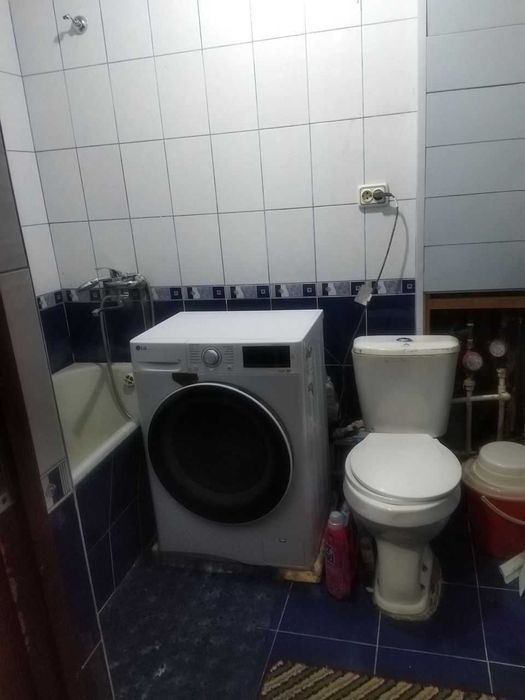 Продаётся квартира 3/2/4 ТТЗ-1 Среднее состояние 68м2 Балкон2х6 Кирпич