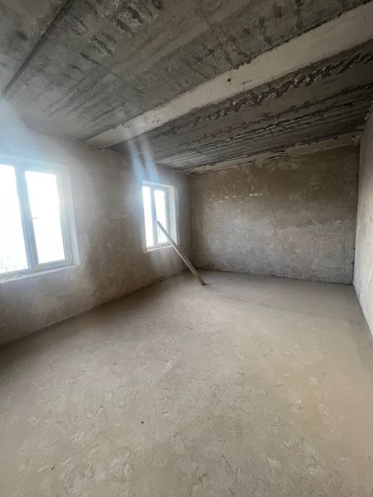 Arzon 2 xonalik karopka sotiladi