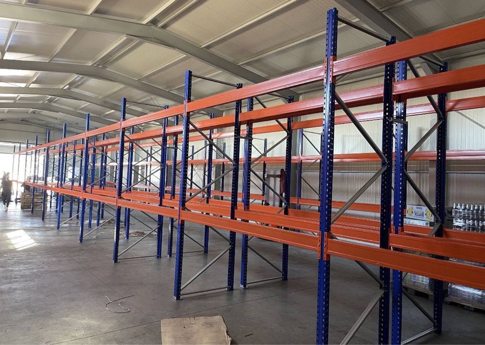 Rafturi metalice reglabile