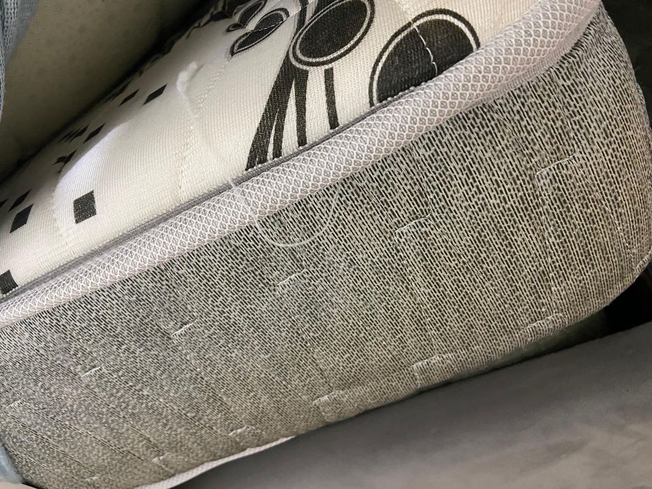 Матрас почти новый 90/200