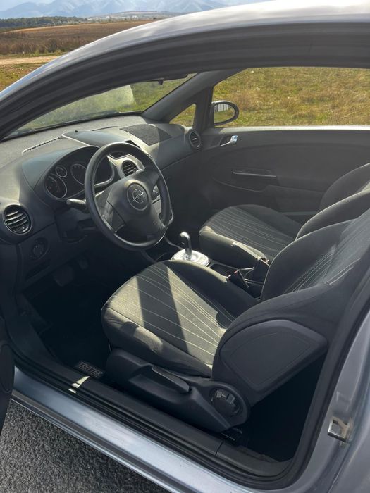 Opel Corsa D 1.2 benzina 2009 AUTOMATA