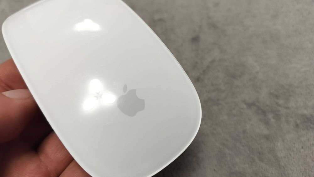 Apple Magic Mouse 2 Wireless A1657 Acumulator incarcare Lightning