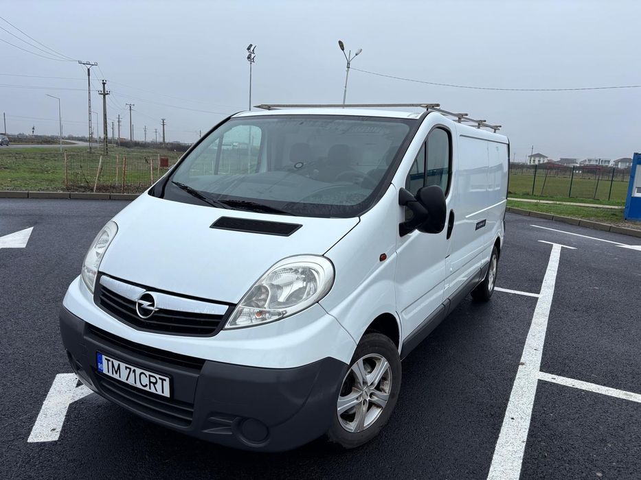 Microbuz marfă Opel Vivaro 2.0Dci de vânzare