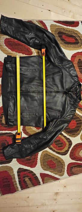 Geaca de piele moto noua.