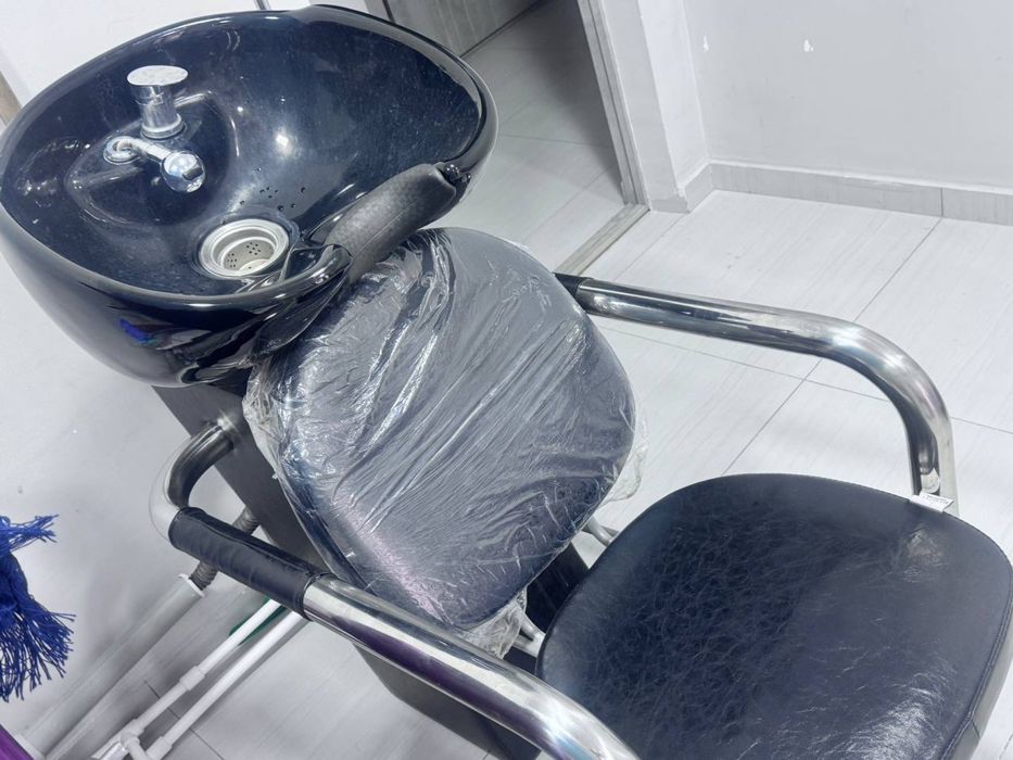 Продается мебель для салона