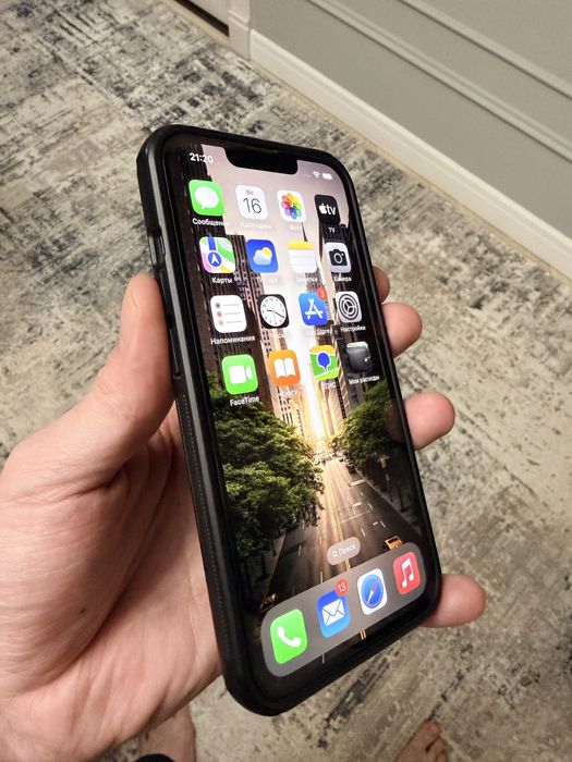 Продам iPhone 13 pro