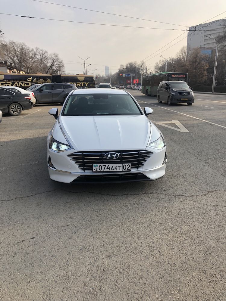 hyundai sonata dn8!