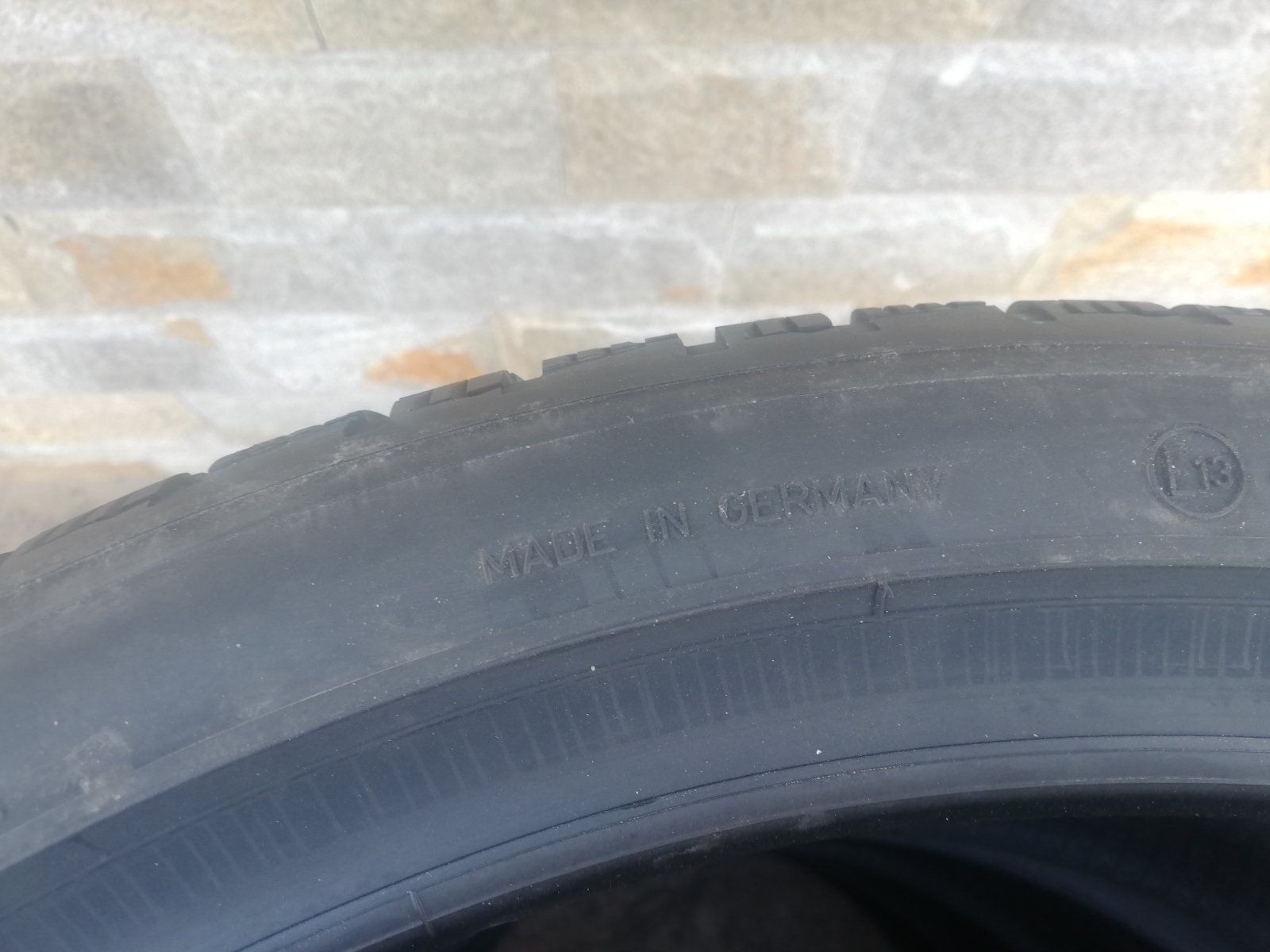 Зимни гуми Goodyear 255/35 20R