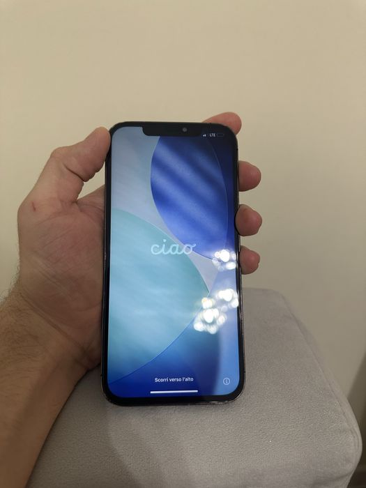 Продаю 12 про макс 128