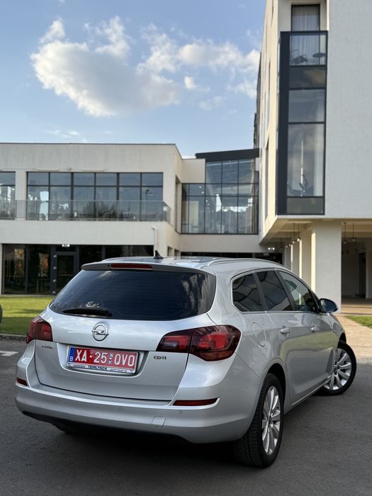 Opel astra j 1.7 diesel 2012 6+1 trepte