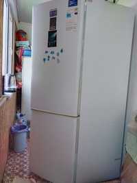 Холодильник Samsung продам