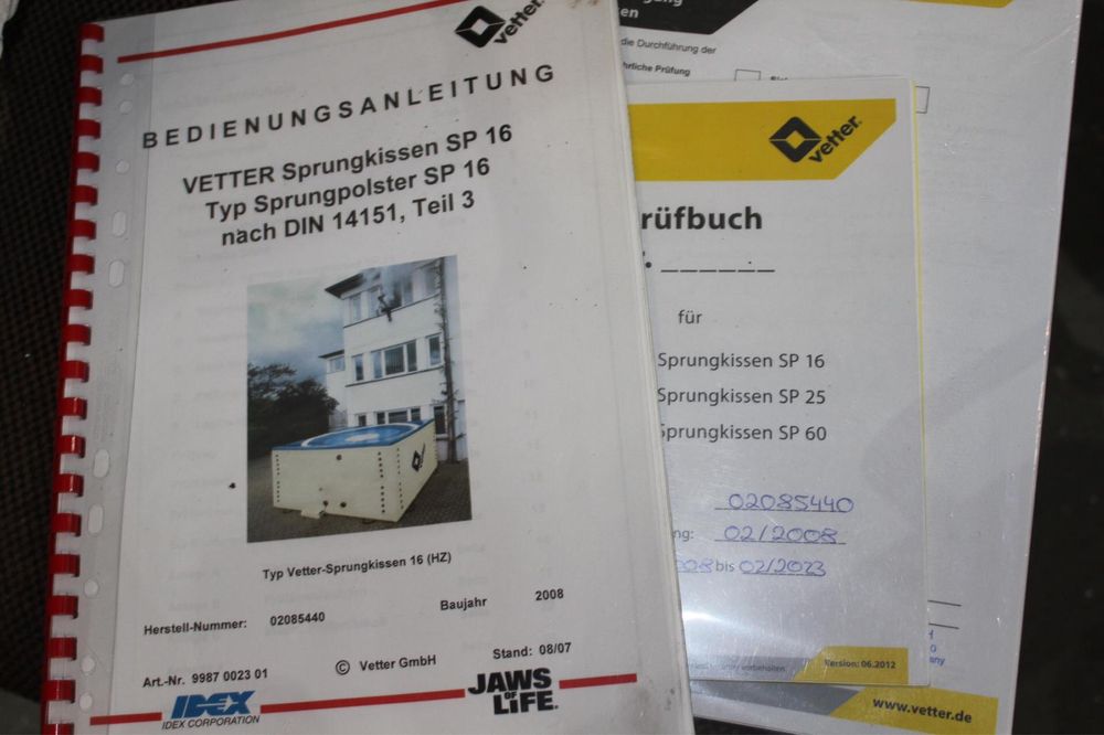 Saltea salvare Germania  pompieri Psi  - autospeciala pompieri -