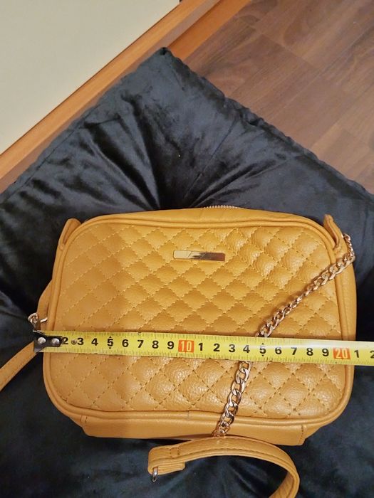 Gentuța Primark galbena