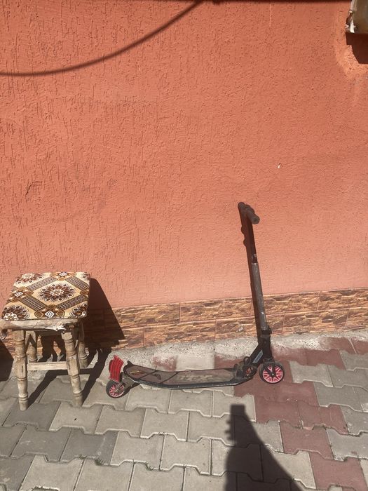 Vand trotineta profesionala Copiii