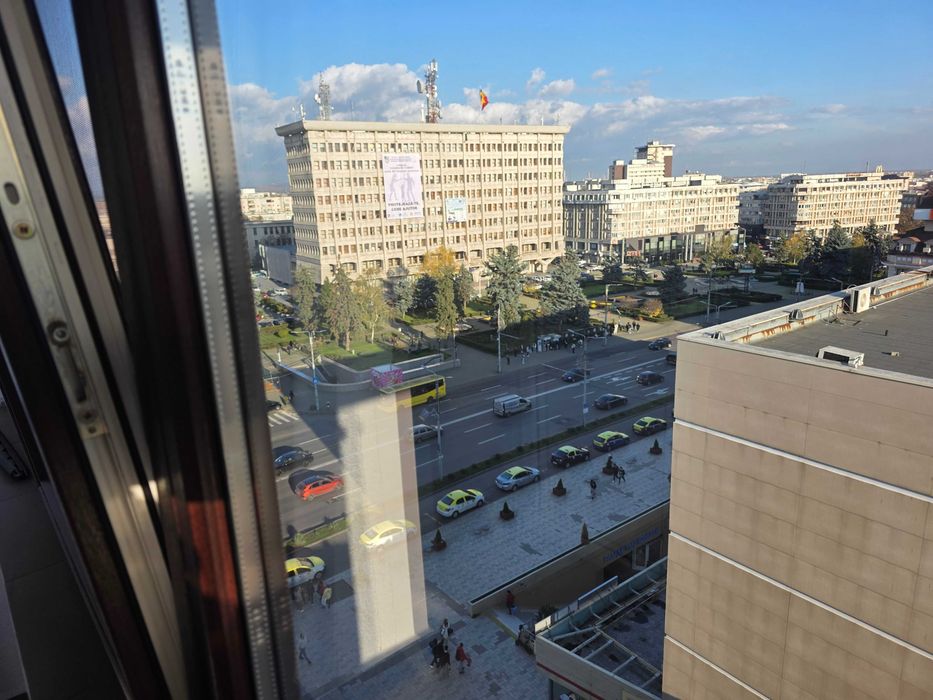 Ultra Central ap 3 cam, bloc Omnia,Winmarkt. Proprietar direct