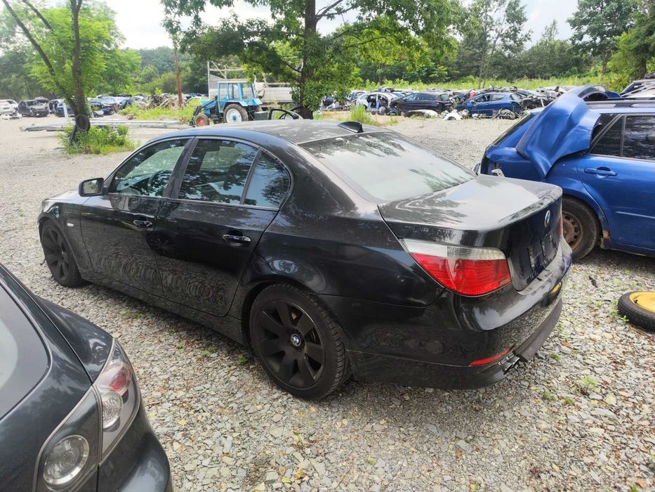 BMW E60  на части бмв е60 2.5d