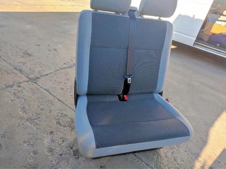 Седалка за бус VW T6.1