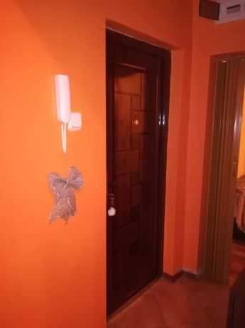 Дава се под наем  в Бургас, Зорница - 45 кв.м за 77 € - Снимка #2