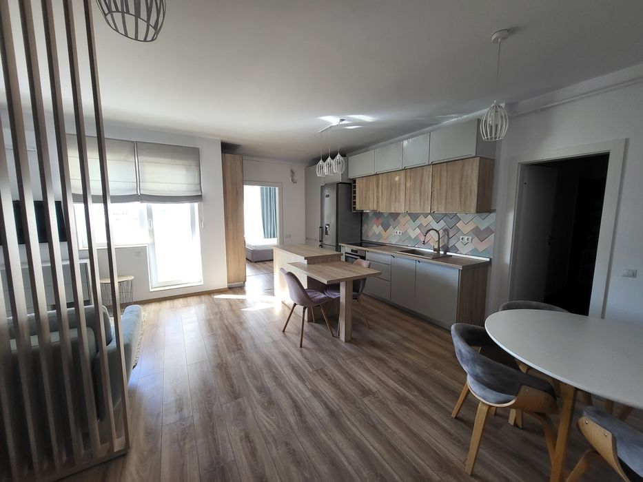 Apartament 2 camere de închiriat - zona Metro, Florești