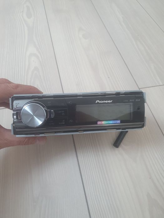 Магнитафон Pioneer DEH7450SD