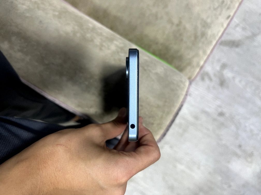 Redmi 13C 8/256gb