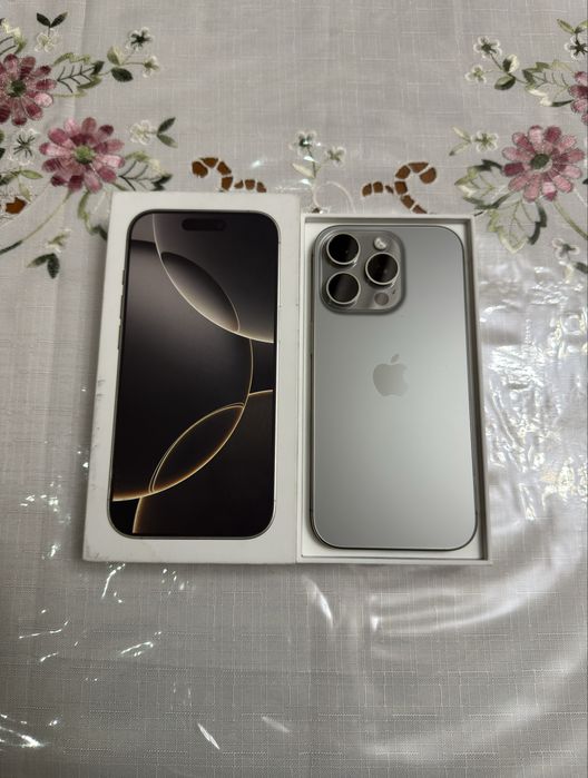 iPhone 16 Pro 256GB Natural Titanium