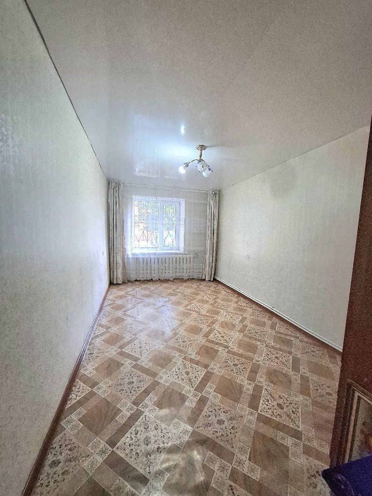 2 ком кв Галактика,  кирпичный дом