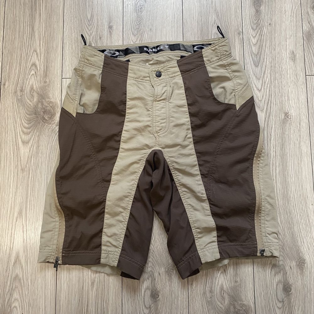 Pantaloni scurti Oakley