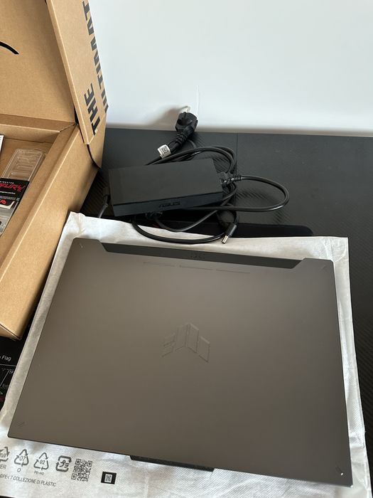 ASUS TuF Gaming A15 RTX 4060 8GB, 32GB RAM, Ryzen 7