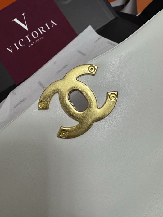 Сумка Chanel 19 размер