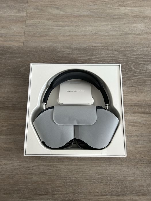 Airpods Max noi