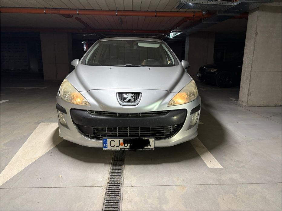 Peugeot 308 , 1.6 HDI - Vand masina pentru RABLA