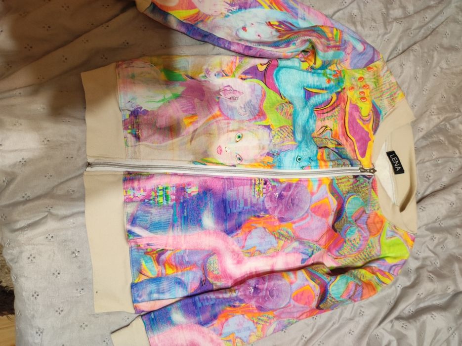 Дамски многоцветен суичър