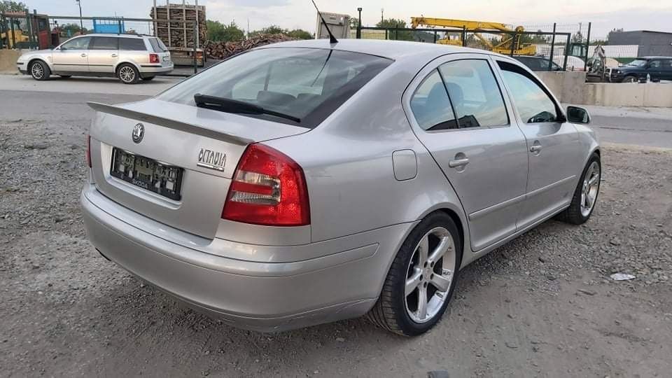 Шкода Октавия 2 2.0 тди 140 к.с./ Scoda Octavia 2 2.0 tdi DSG НА ЧАСТИ