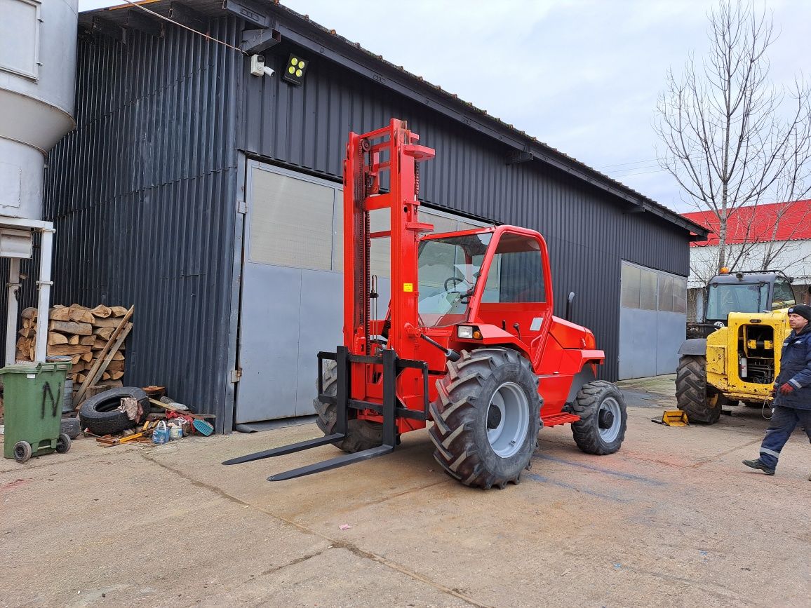 Societate vindem incarcator 4x4 MANITOU an 2007, pt teren accidentat,7