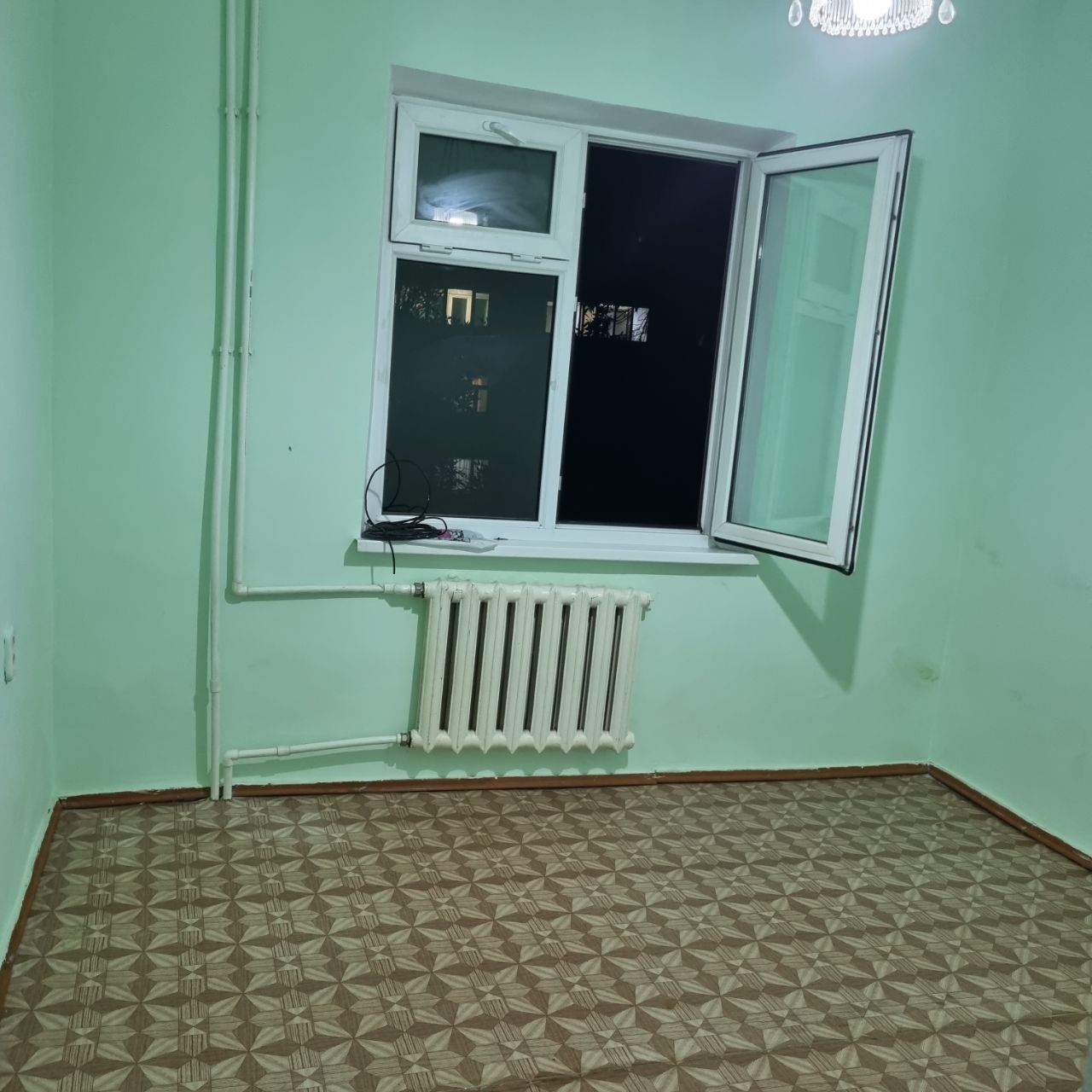 Сдаю квартиру Яшнабадский р-он Тузел-1 Дока Хлеб 2-ком 3-этаж 5-этажно