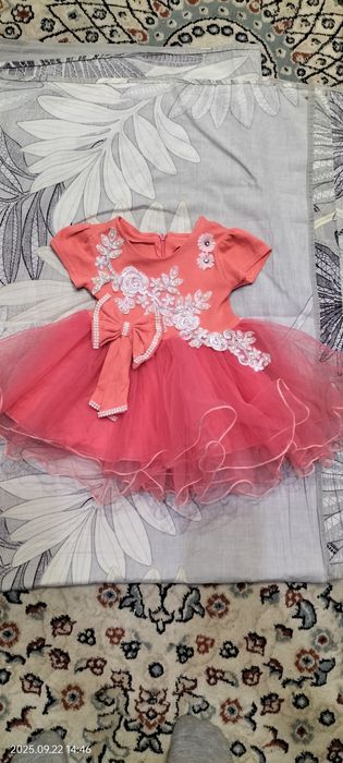 Продам платья недорого от 9 мес-2 лет