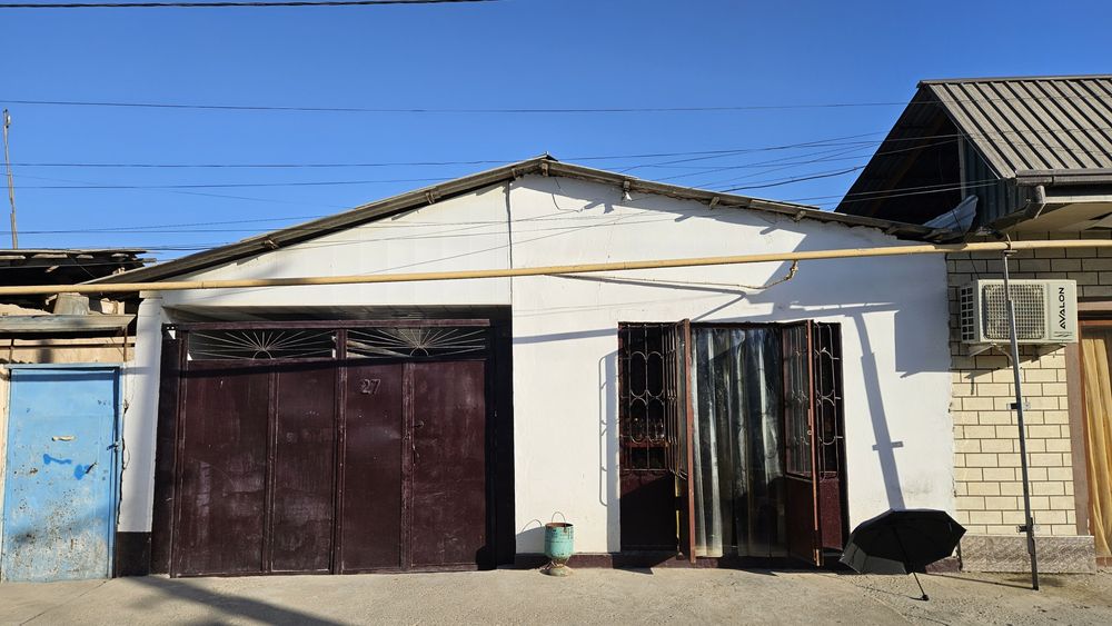 Uy sotiladi 5 sotx 10x xona