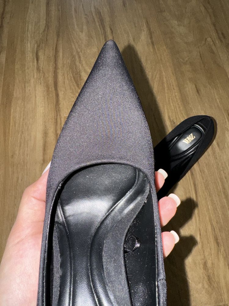 Туфли от Zara продам