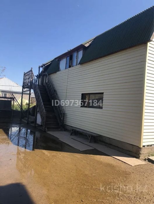 Дом в с Коянды, 10 соток, черновая, свободной поанировка, рядом школа