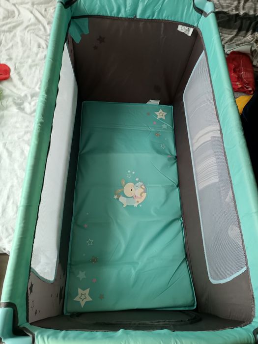 Сгъваема детска кошара/ легло