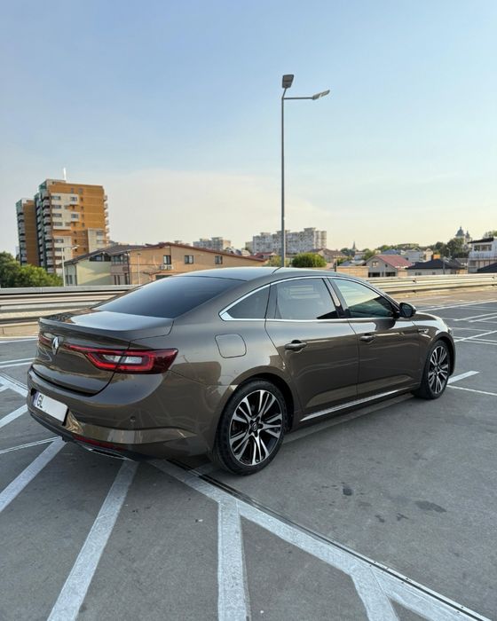 Renault Talisman Initiale Paris
