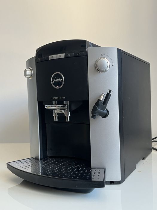 Кафемашина Jura impressa f50