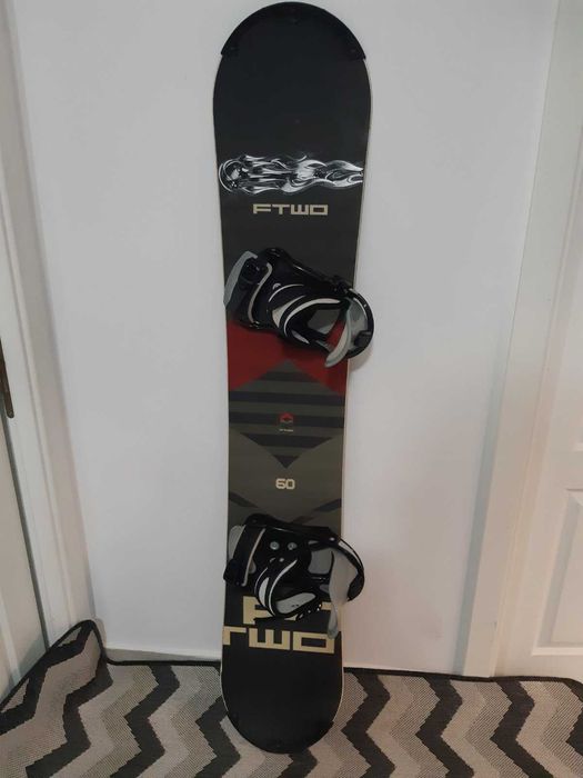 Placa snowboard 160 cm FTWO  cu legaturi