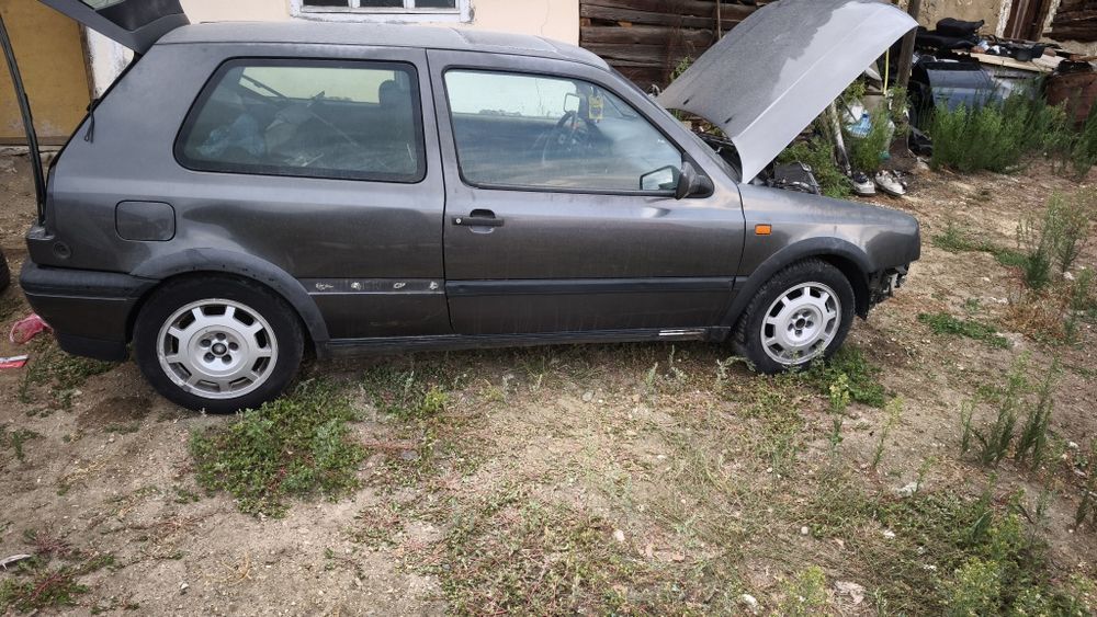 Голф 3 Gti 2.0 115кс на части