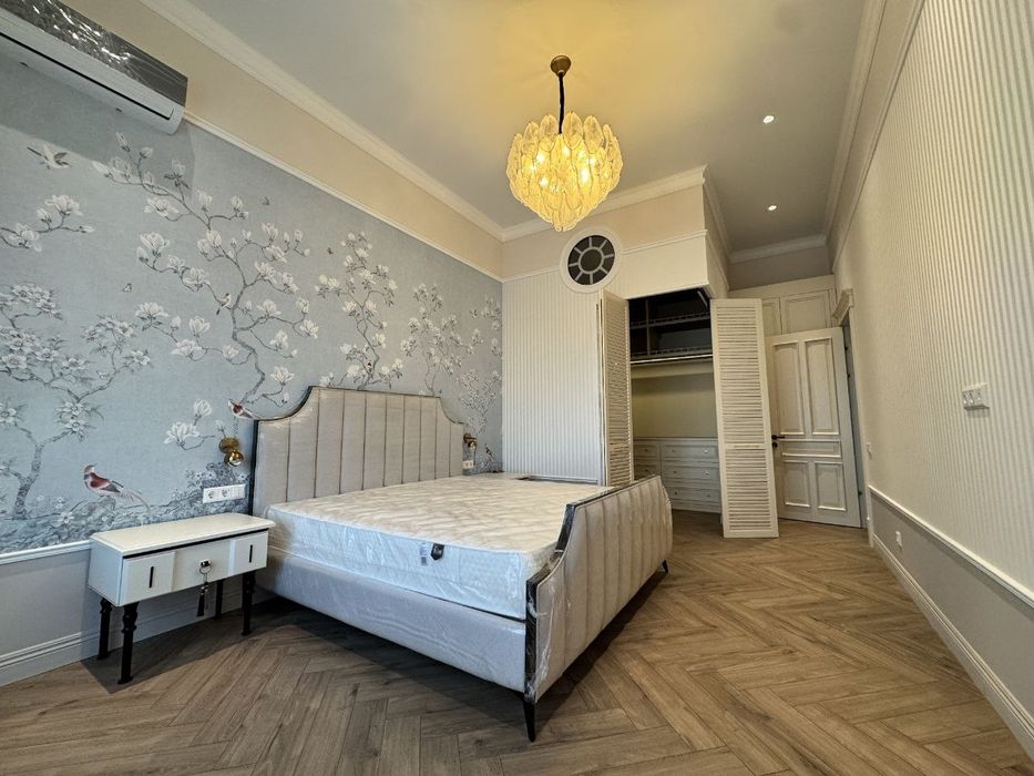 Эксклюзивный Пентхаус в NRG PARK 3/10/10 с дезайнерским ремонтом