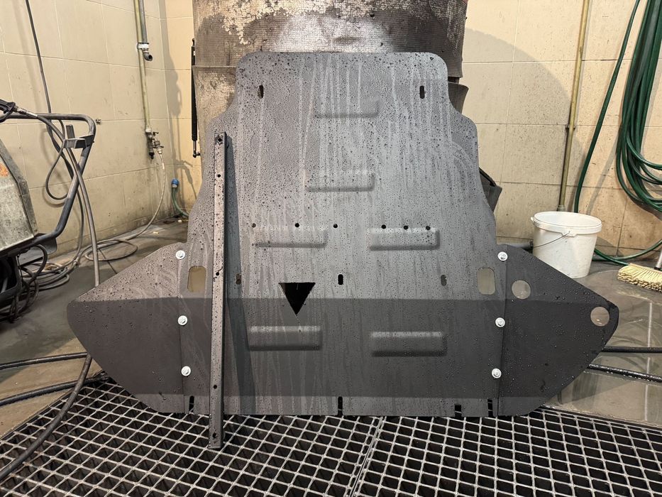 Кора под двигателя a8 d3