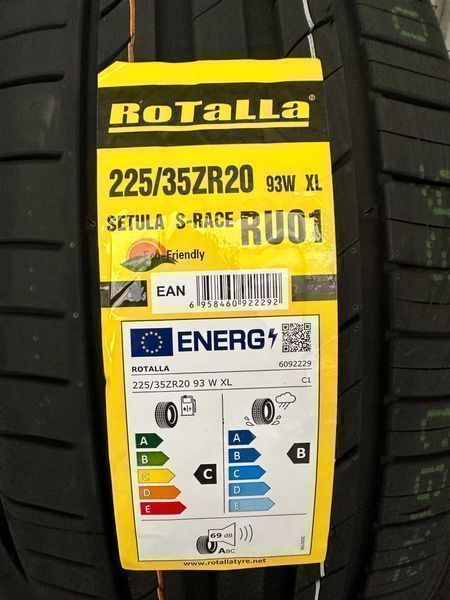 Нови летни гуми ROTALLA SETULA S-RACE RU01 225/35R20 93W XL НОВ DOT